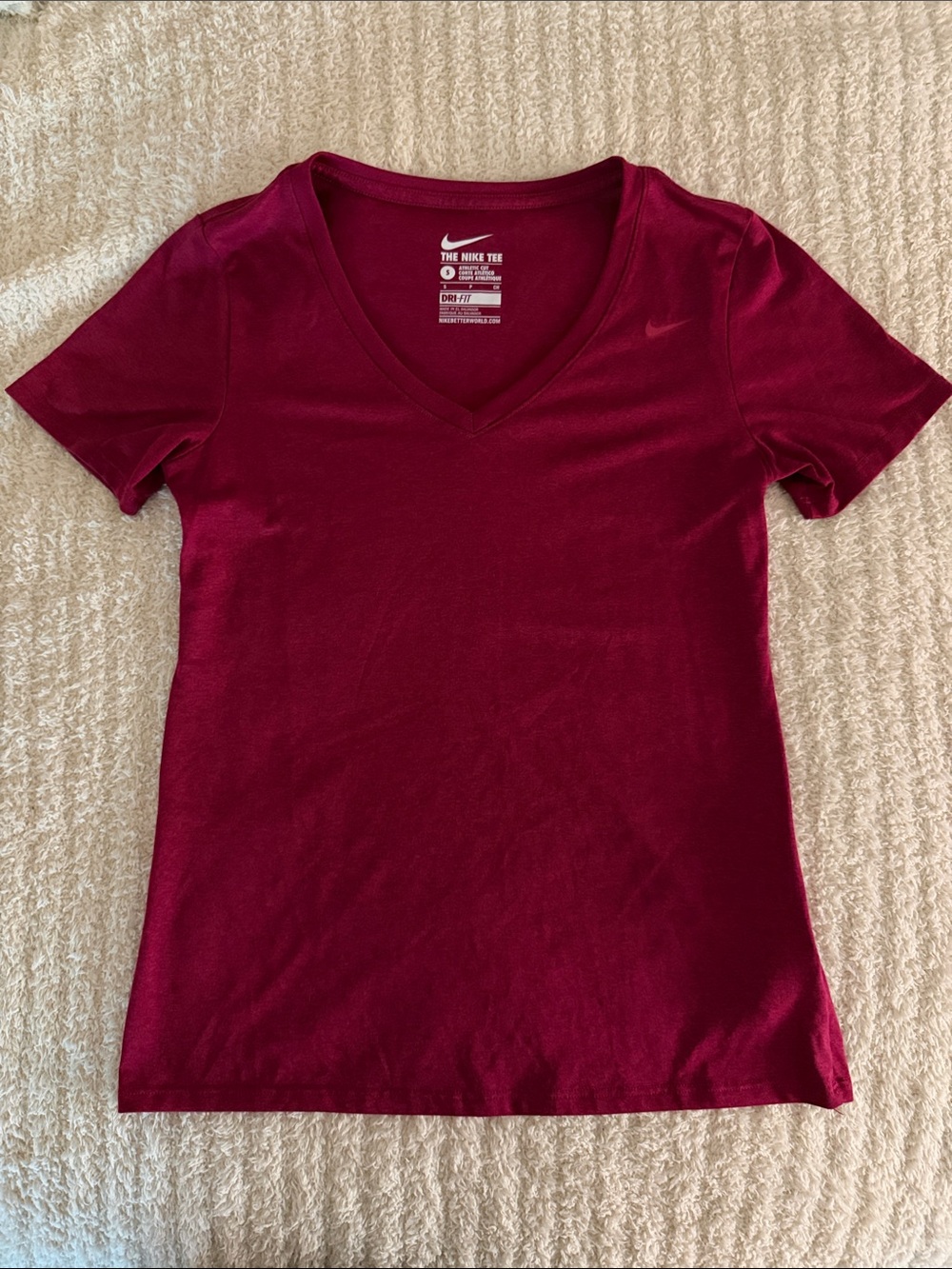 Nike Women's V-Neck Tee in Burgundy Red